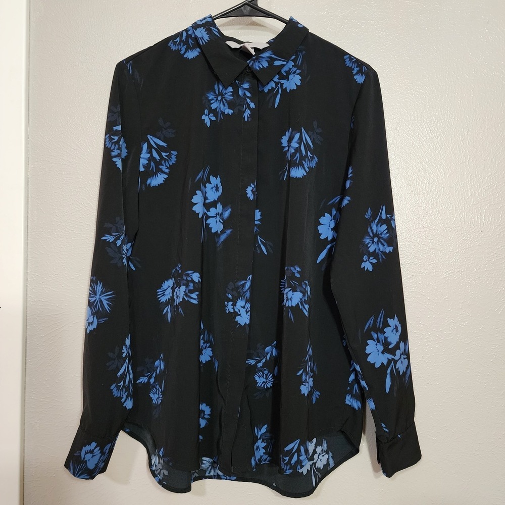 H&M Blouse Women's Size 8 Button Up Long Sleeve Black Blue‎ Floral Casual Boho